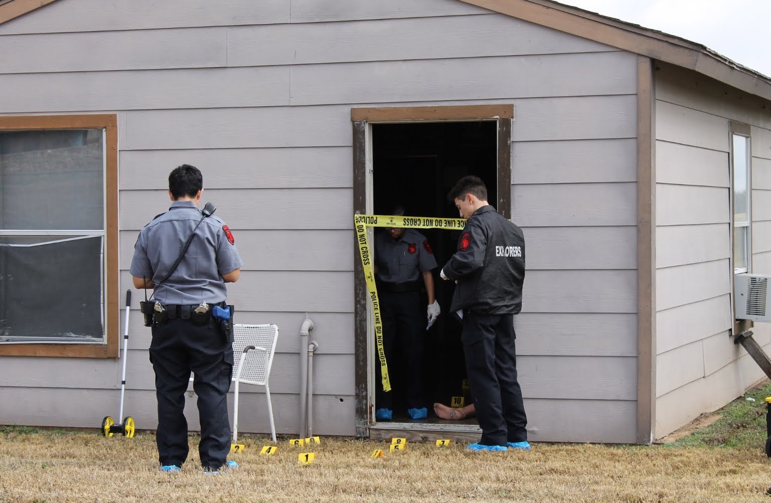 Stevens Law Enforcement Students Searching a Home