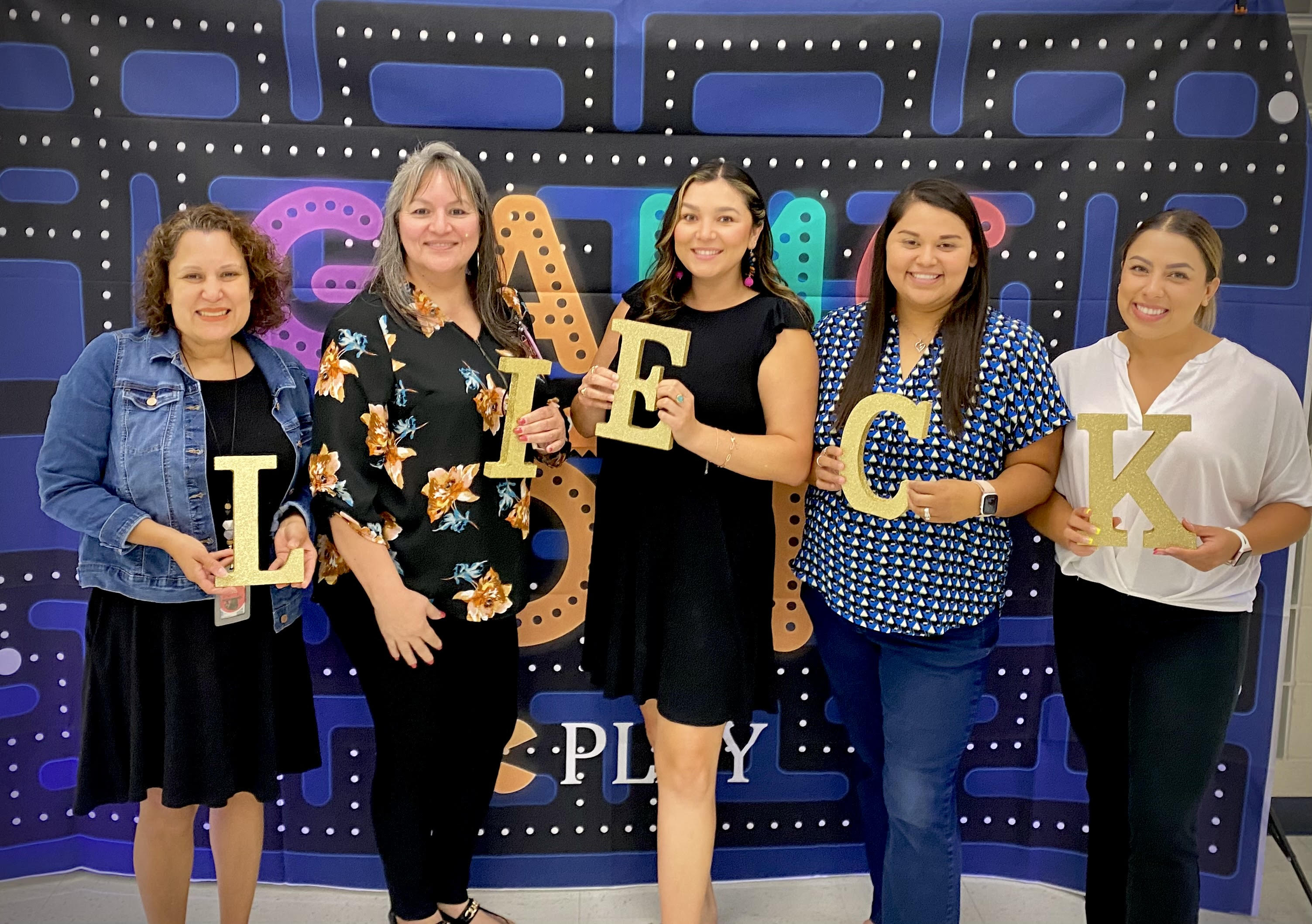 Janice Garcia, Sandra Gonzales, Lauren Cox, Hilda Cortez, and Ashley Zendejas
