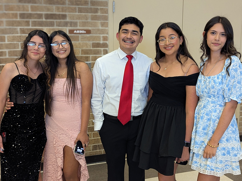Zachry-Magnet Students