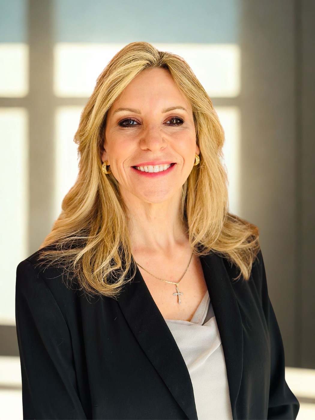 Angela Ross