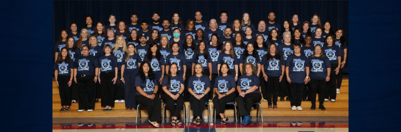 A portrait of Murnin Elementary school's staff and teachers