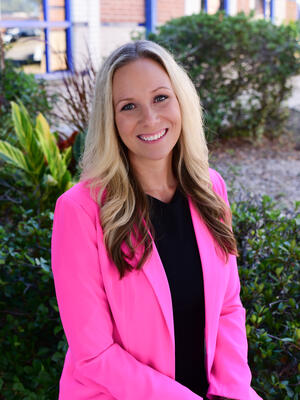 Photo of Associate Principal showing Carrie Lewis