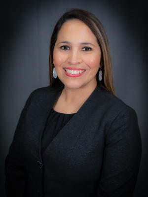portrait picture of Associate Principal Jennifer Rios