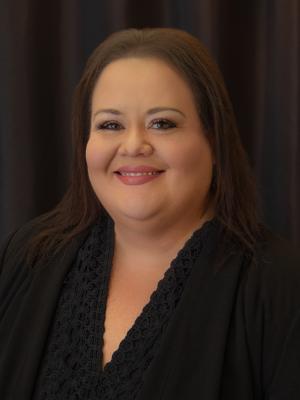 Lucille Gomez, Principal