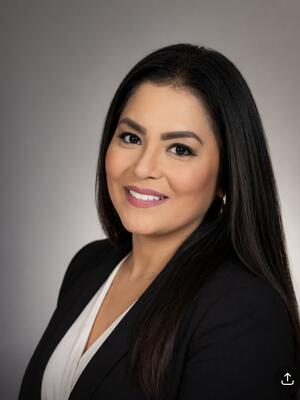 portrait picture of Academic Dean Daisy Ponce