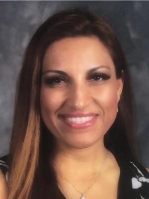 Portrait of Associate Principle Rachel Brisco