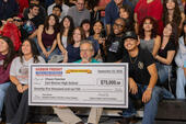 Warren teacher receives national teaching award